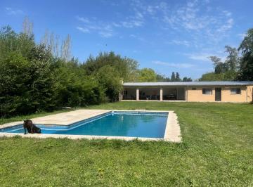 Quinta vacacional de 7 ambientes, General Rodríguez · Quinta Melián | Pileta, Parque y Gran Quincho en Gral. Rodríguez
