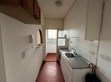 Departamento · 51m² · 3 Ambientes · 1 Cochera · Departamento San Telmo 3 Ambientes con Balcón