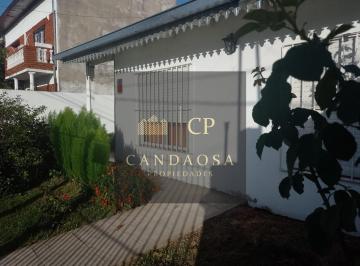 Casa · 132m² · 3 Ambientes · 1 Cochera · Nvr. Venta de Hermosa Casa José C Paz. Apta Crédito.