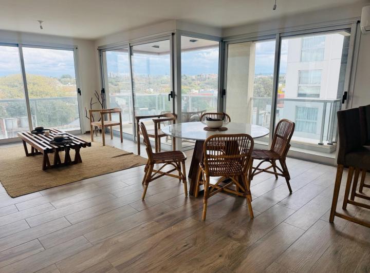 Departamento · 171m² · 2 Ambientes · 1 Cochera