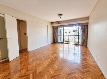 Departamento de 4 ambientes, Palermo · Excelente 4 Ambientes con Gran Balcón Al Frente y Cochera en Zona Botanico