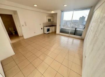 Departamento · 40m² · 2 Ambientes · Venta Departamento 2 Ambientes Mucha Luz Pompeya
