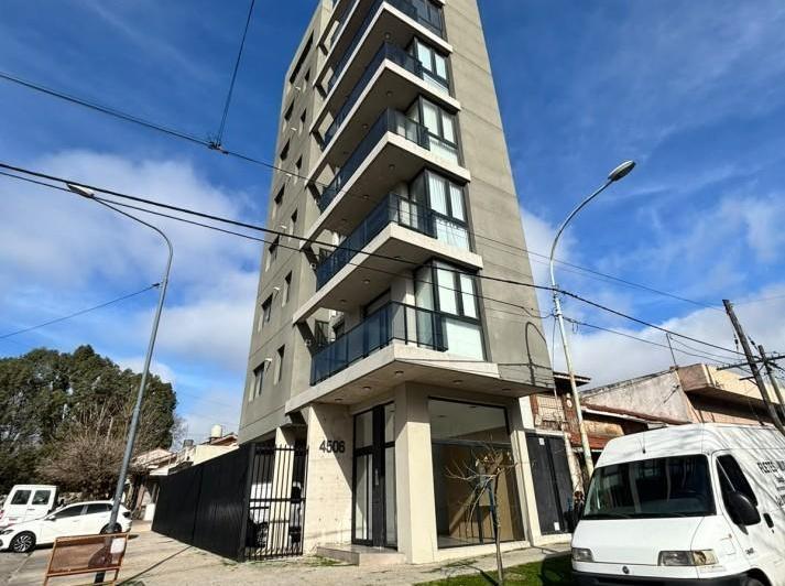 Departamento · 80m² · 3 Ambientes · 1 Cochera