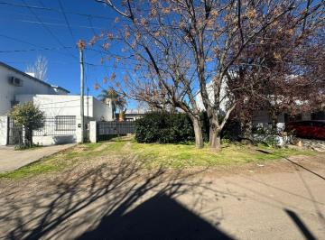 Casa de 3 ambientes, La Plata · 493 E/ 16 y 16bis Casa de Dos Dorm. con Patios en Venta, Gonnet, La Plata