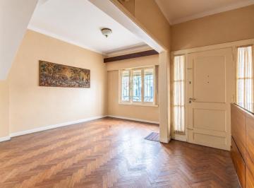 Casa · 199m² · 5 Ambientes · 1 Cochera · Venta Casa 6 Ambientes - Lote Propio - San Fernando