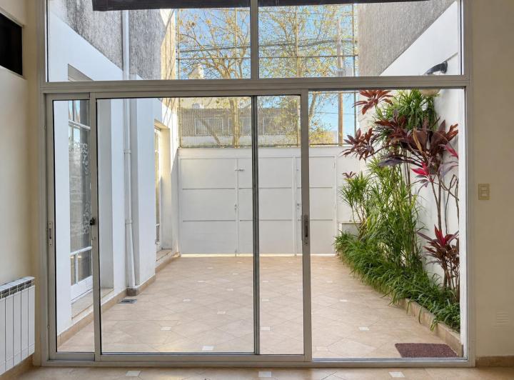 Casa · 185m² · 5 Ambientes · 1 Cochera