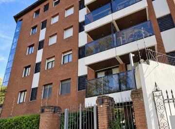 Departamento · 59m² · 4 Ambientes · 1 Cochera · Alquiler de Apartamento de 2 Dorm. en Parque Batlle, Montevideo