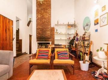 PH · 97m² · 4 Ambientes · 3 Cocheras · Casa en Adrogue 4 Ambientes. Apto Crédito.