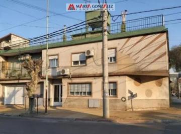 Departamento · 47m² · 2 Ambientes · 1 Cochera · Venta Directa!