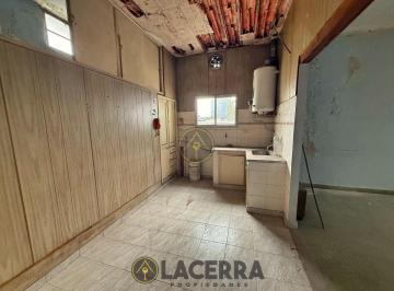PH de 3 ambientes, General San Martín · PH 3 Amb a Reciclar en Villa Ballester Zona Jumbo