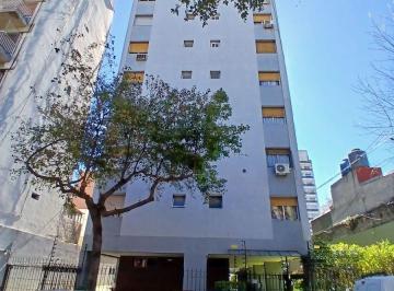 Departamento de 4 ambientes, Flores · 4 Ambientes Contrafrente con Balcón.