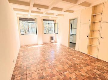 PH de 1 ambiente, Villa Crespo · Monoambiente Amplio, Ventanal con Vistas a Ramirez de Velasco, 1er Piso X Escalera