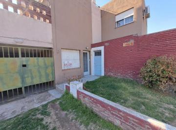 Departamento · 75m² · 6 Ambientes · Dpto. Barrio Jardin