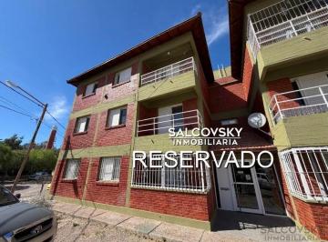 Departamento · 70m² · 3 Ambientes · Departamento en Venta de 2 Dorm. a 2 Cuadras de La Playa!