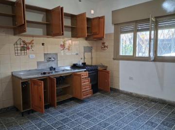 Casa de 6 ambientes, San Isidro · Venta Casa + Depto – 5 Ambientes Totales – Boulogne