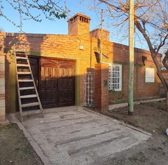 Casa · 65m² · 4 Ambientes · 1 Cochera