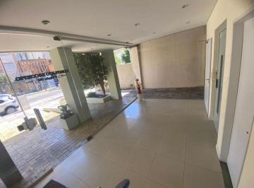 Departamento de 3 ambientes, Lanús · Hermoso Semi - Piso de 3 Amb. Al Fte. C/cochera