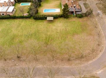 Terreno · 1819m² · Lote Central con Excelente Ubicación en Martindale - Teresa Urdapilleta Propiedades