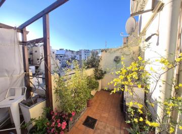 Departamento · 70m² · 2 Ambientes · Venta de Duplex 2 Amb C Balcon Terraza San Nicolas