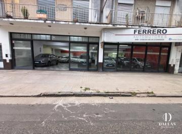 Local comercial · 223m² · 4 Ambientes · Importante Local Comercial