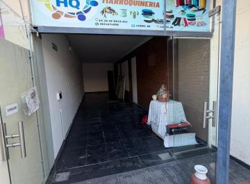 Local comercial · 30m² · Locales - a La Calle - Centro, Resistencia