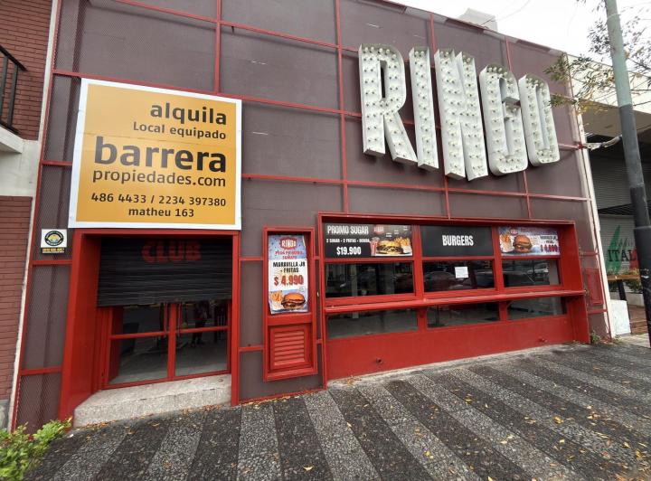 Local comercial · 225m² · 1 Ambiente