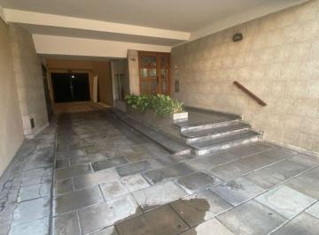 Departamento de 2 ambientes, Lanús · Cálido Dto. de 2 Amb, Al C/fte - Hermosa Ubicación!