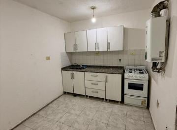 Departamento · 65m² · 3 Ambientes · Venta Alberdi Departamento 2 Dorm. con Patio