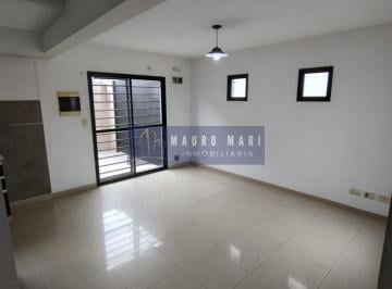 Departamento · 65m² · 3 Ambientes · 1 Cochera · Alquiler Duplex 2 Dorm. con Cochera en Quilmes Este