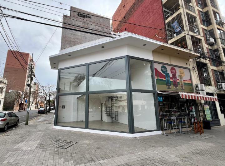 Local comercial · 49m² · 2 Ambientes