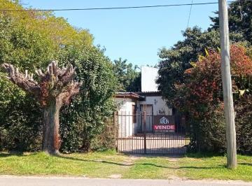 Casa · 90m² · 4 Ambientes · 1 Cochera · Casa en Venta Garin, Oportunidad!