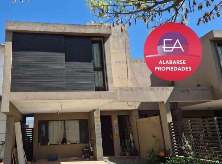 Casa · 140m² · 3 Ambientes
