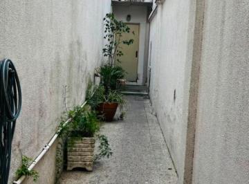 PH · 68m² · 4 Ambientes · Departamento Tipo Casa PH, de 3 Amb, C/dep. y Entrepiso