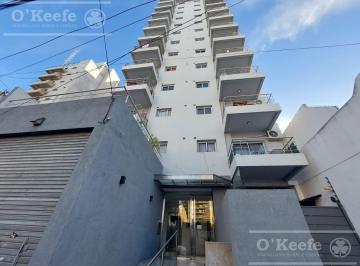 Departamento · 56m² · 2 Ambientes · 1 Cochera · Departamento en Alquiler 2 Ambientes en Quilmes Centro con Cochera!