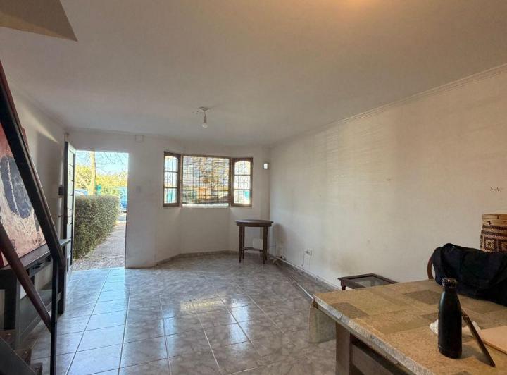 Casa · 100m² · 6 Ambientes · 1 Cochera