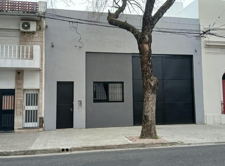 Local comercial · 310m²