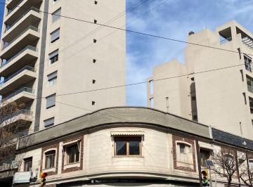 Oficina comercial de 4 ambientes, Bahía Blanca · Casa - Oficina de Altos en Dorrego y Belgrano