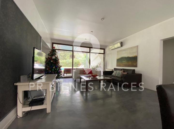 Casa · 270m² · 5 Ambientes