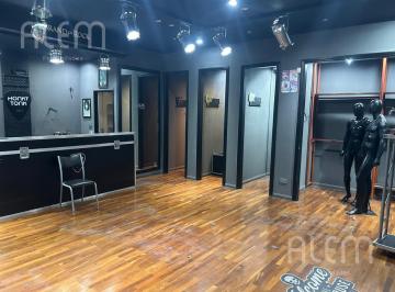 Local comercial · 80m² · 1 Ambiente · 1 Cochera · Local en Lomas de Zamora Oeste