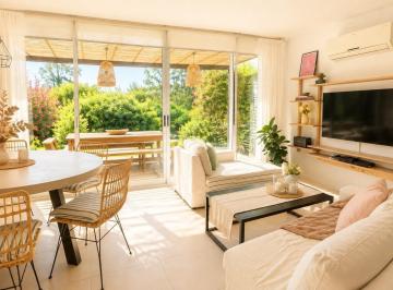 Casa · 95m² · 4 Ambientes · 1 Cochera · Casa en Venta en Islas del Golf, Nordelta, Tigre