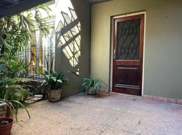 Departamento de 3 ambientes, Tres de Febrero · Departamento Tipo Casa Al Contrafrente 3 Ambientes Patio Jardín Sin Expensas