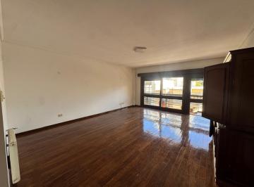 Departamento · 90m² · 3 Ambientes · Departamento en Plaza Mitre