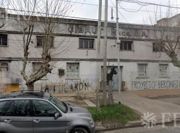 Terreno · 2180m² · Venta de Terreno de 1800 m² en Villa Dominico