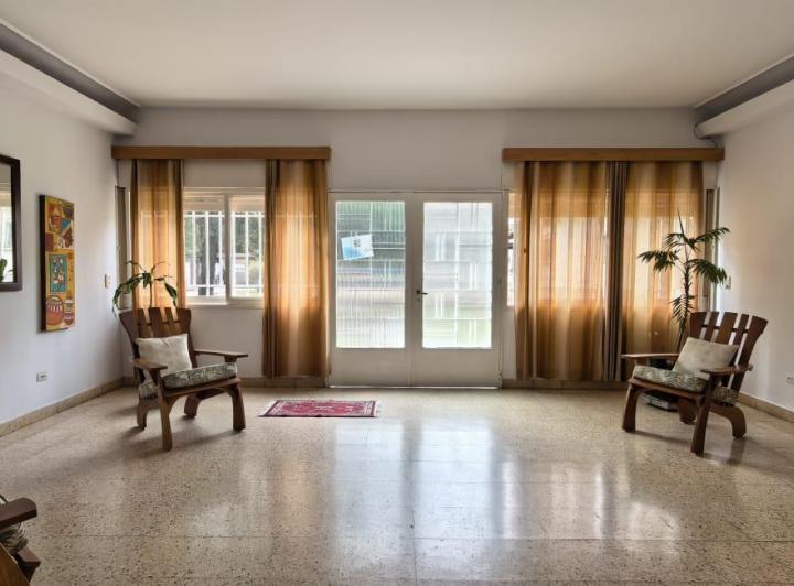 Oficina comercial · 60m² · 3 Ambientes · 2 Cocheras