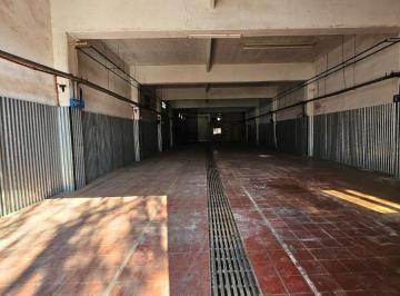 Depósito de 6 ambientes, Vicente López · Pelliza 4500 - 800 m² Total - 400 en P. Baja - Deposito/galpon C/oficinas