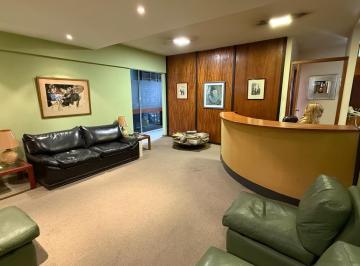 Oficina comercial · 150m² · 7 Ambientes · 1 Cochera · Oficina en Venta 7 Ambientes en Tribunales, Apta Vivienda con Cochera