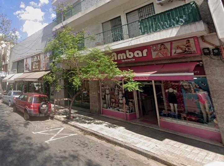 Local comercial · 350m² · 3 Ambientes