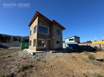 Casa · 628m² · 2 Ambientes · Casa a Terminar en Lomas del Cauquen
