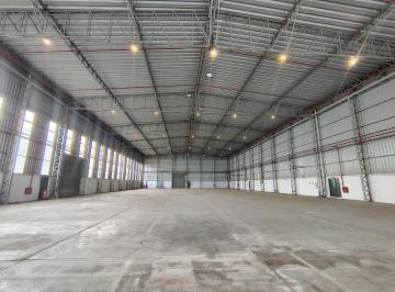 Depósito · 2400m² · Deposito 2400 m². Rociadores. Oficinas, Baños y Vestuarios!