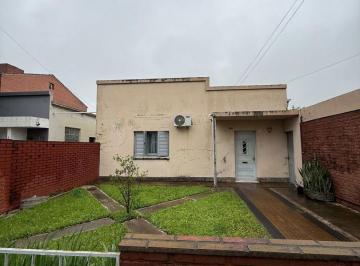 CRI-CRI-84373_2 · Casa con Amplio Terreno y Gran Potencial de Desarrollo en Esperanza